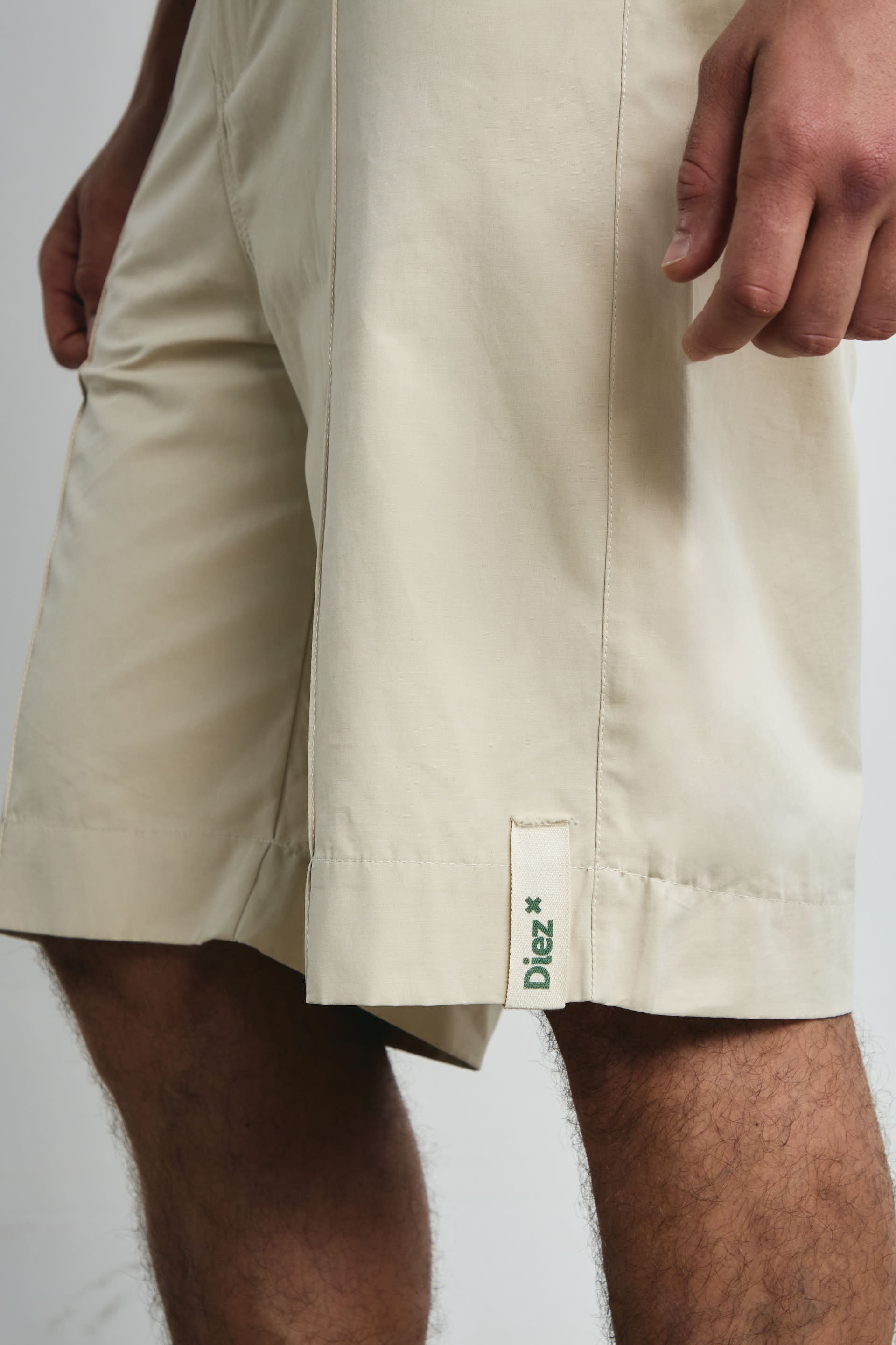 BERMUDA JORT LIVIANA