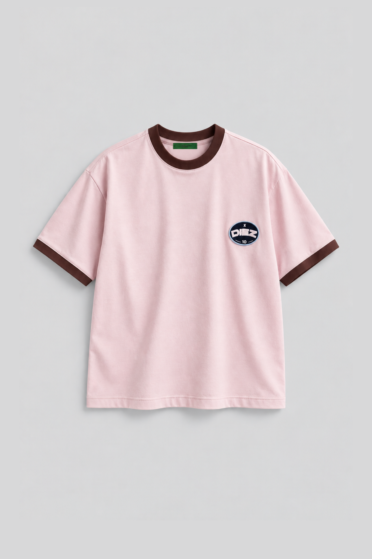 CAMISETA BOXY FIT ROSADA CON RIB CHOCOLATE