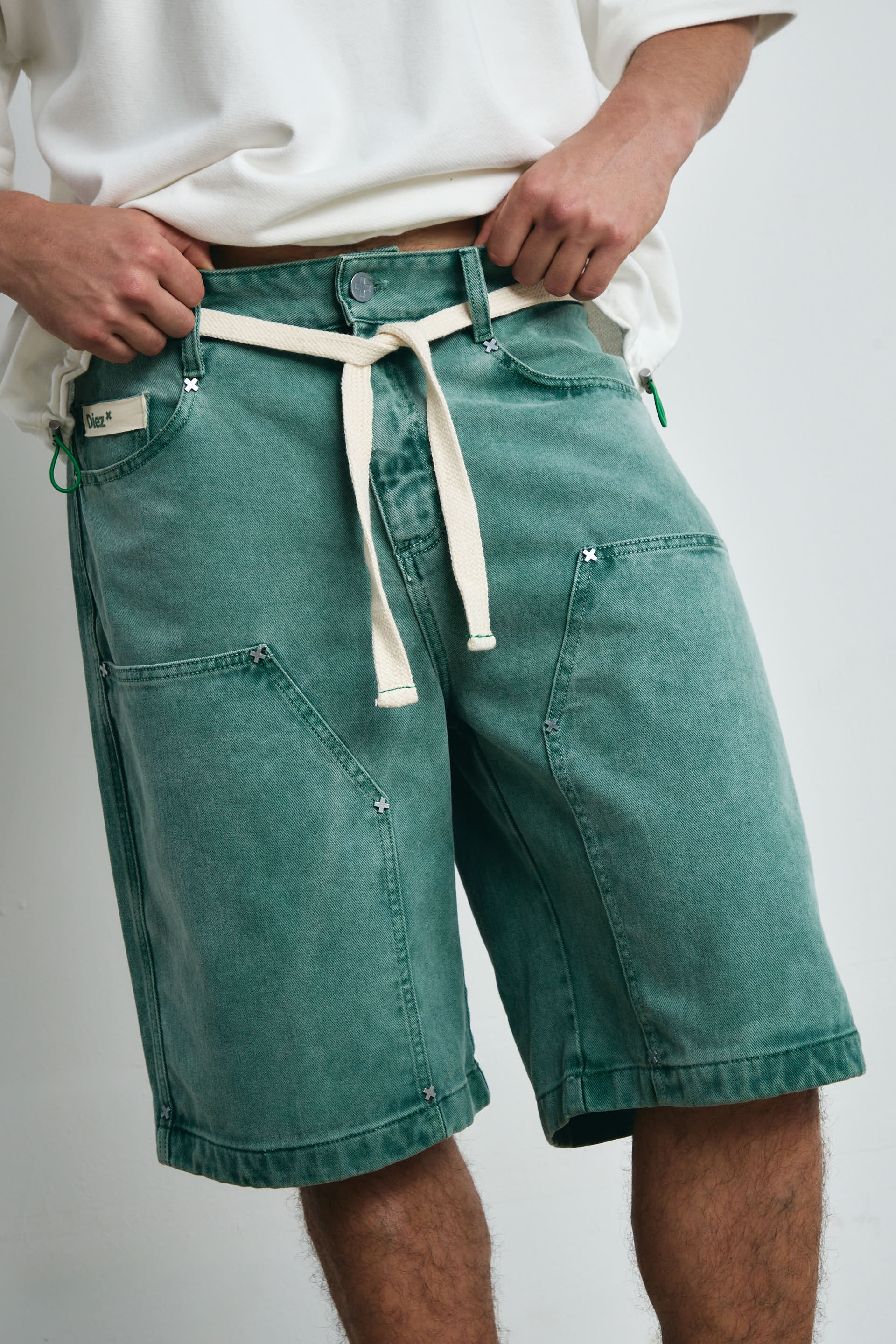 BERMUDA JORT CARPINTERO