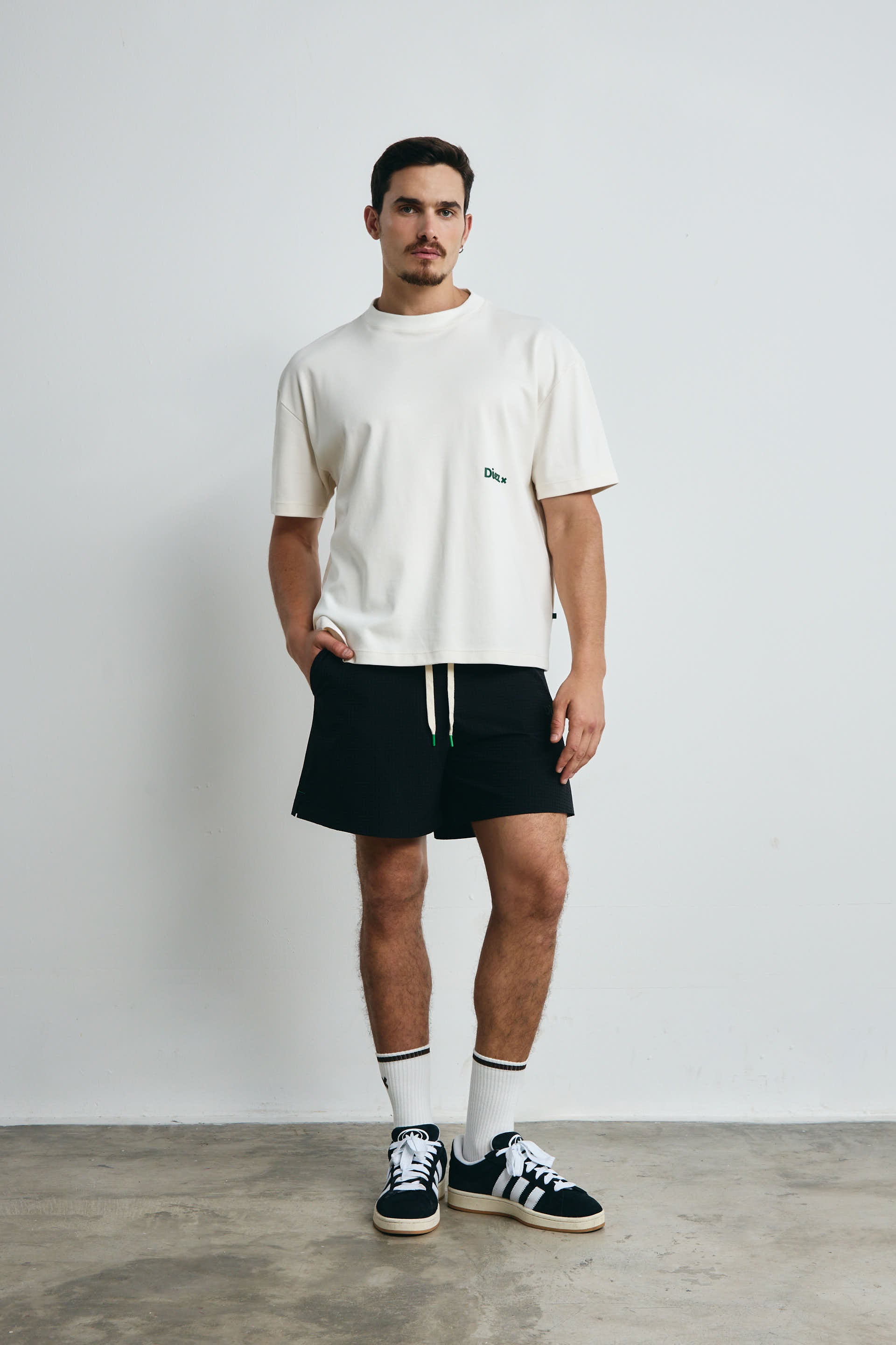 CAMISETA TELEFONITO - DIEZ X MR TOWERS