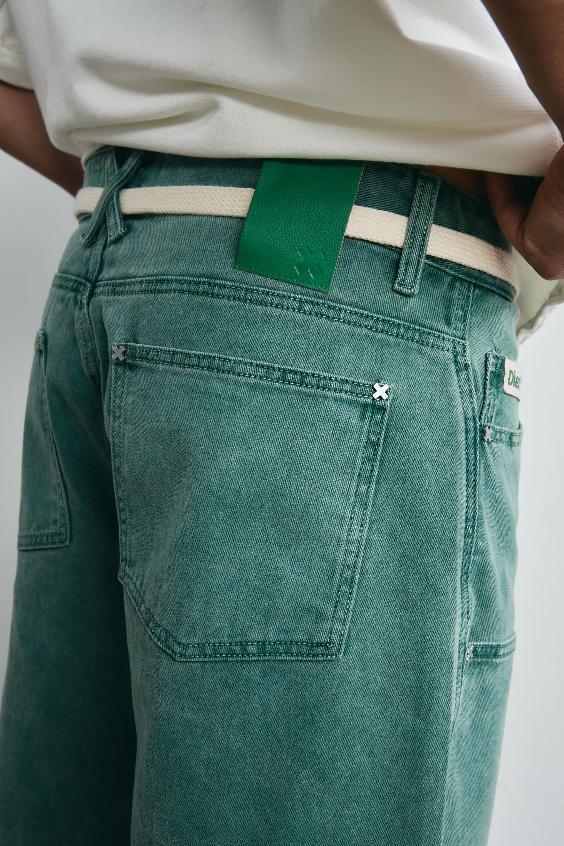 BERMUDA JORT CARPINTERO