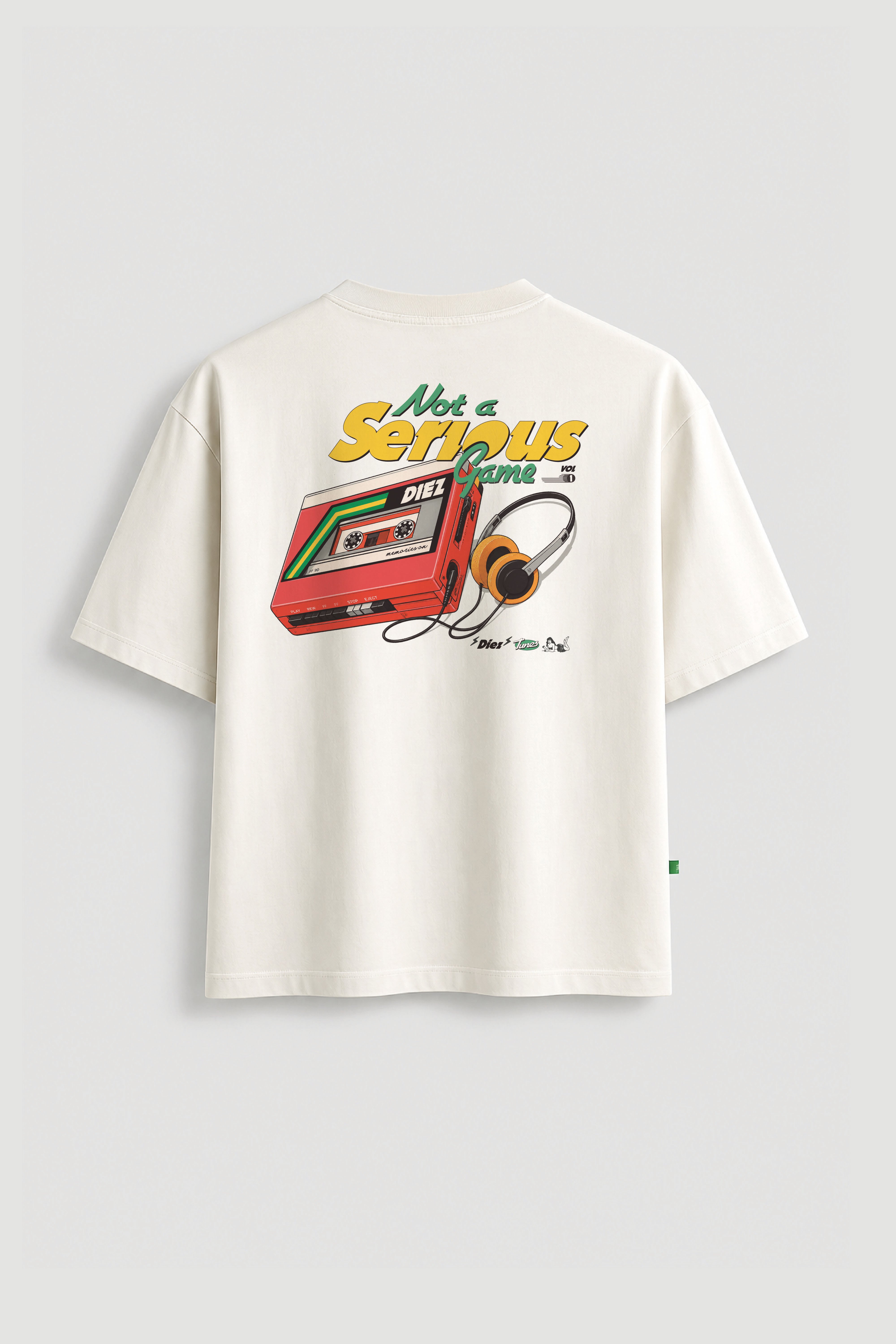 CAMISETA BOXY FIT * WALKMAN DIEZ
